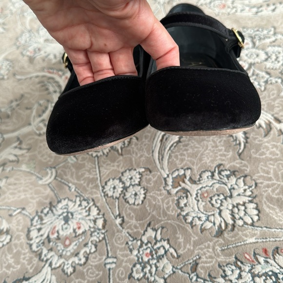 Very lightly worn! Deltan Black Velvet Mary Jane’s purchased Fromm Dillards - Picture 9 of 11